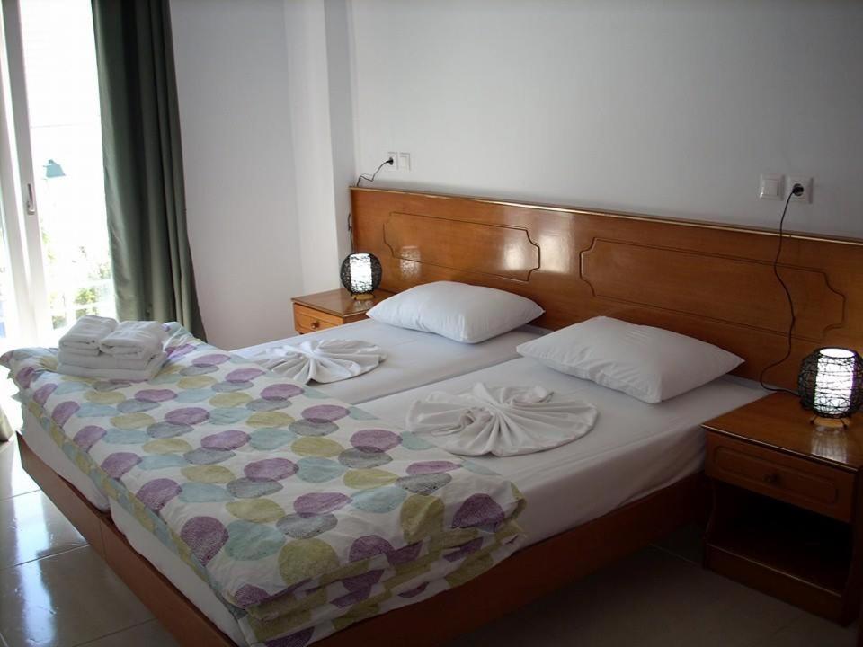 Sea Breeze 2 Apartments Mastihari Exterior foto