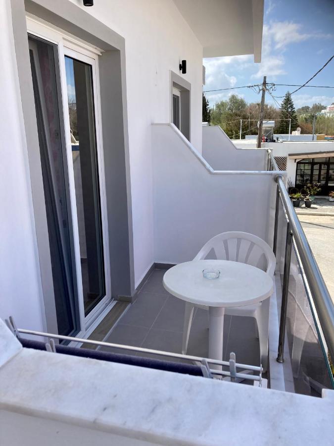Sea Breeze 2 Apartments Mastihari Exterior foto