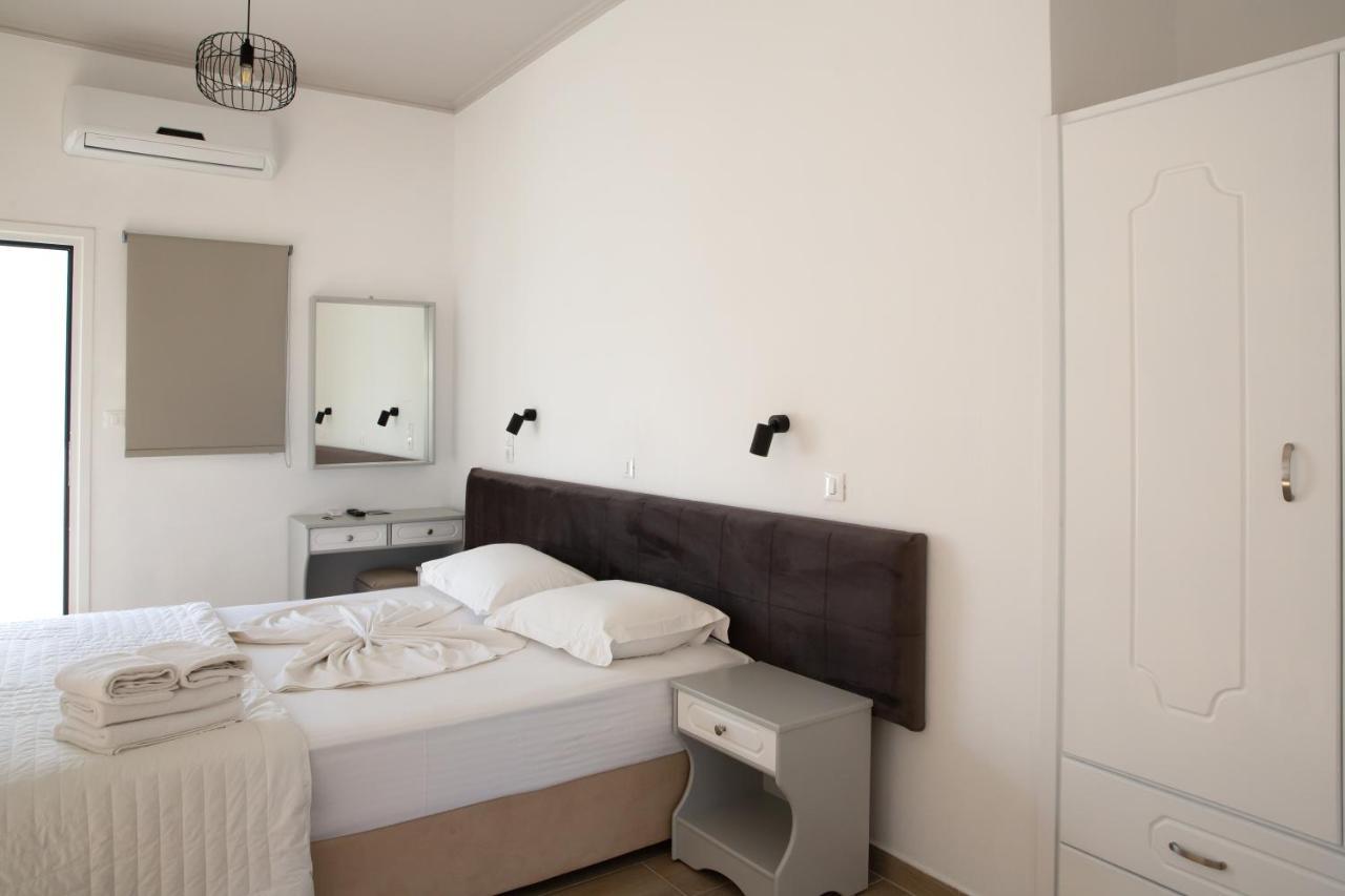 Sea Breeze 2 Apartments Mastihari Exterior foto
