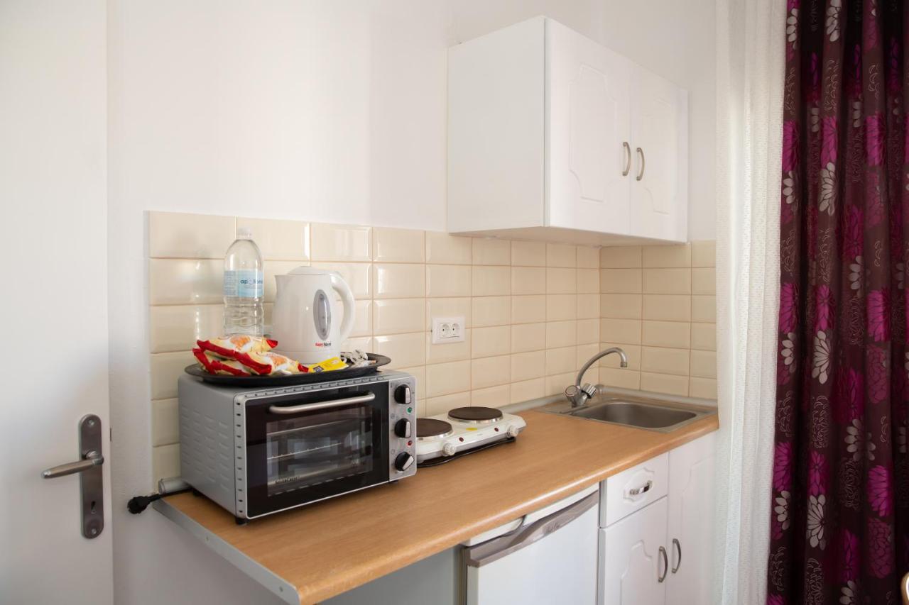 Sea Breeze 2 Apartments Mastihari Exterior foto