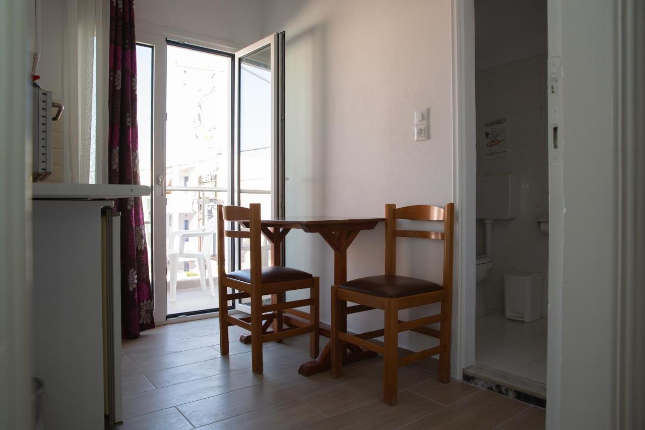Sea Breeze 2 Apartments Mastihari Exterior foto