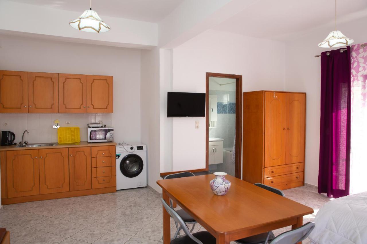 Sea Breeze 2 Apartments Mastihari Exterior foto
