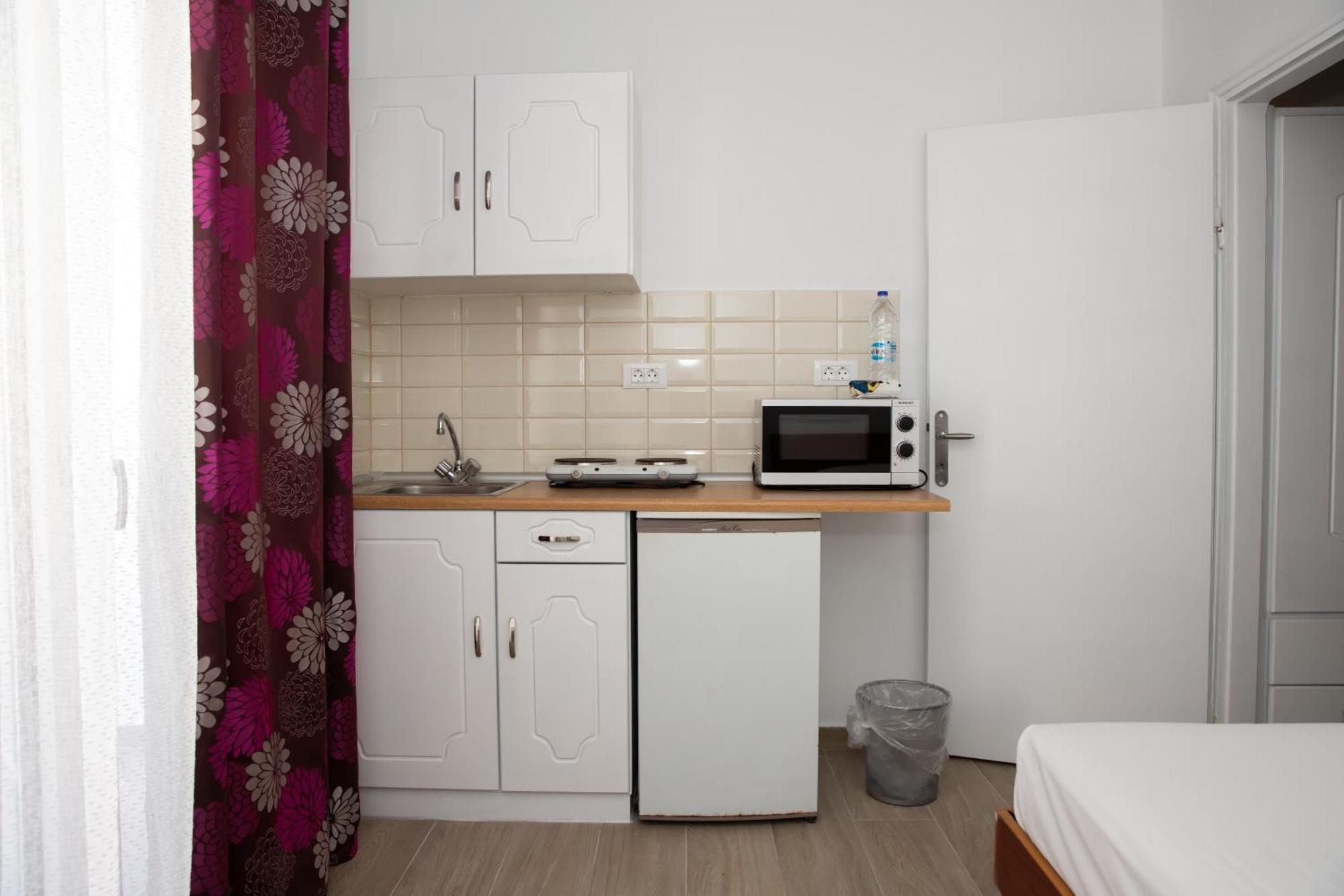 Sea Breeze 2 Apartments Mastihari Exterior foto